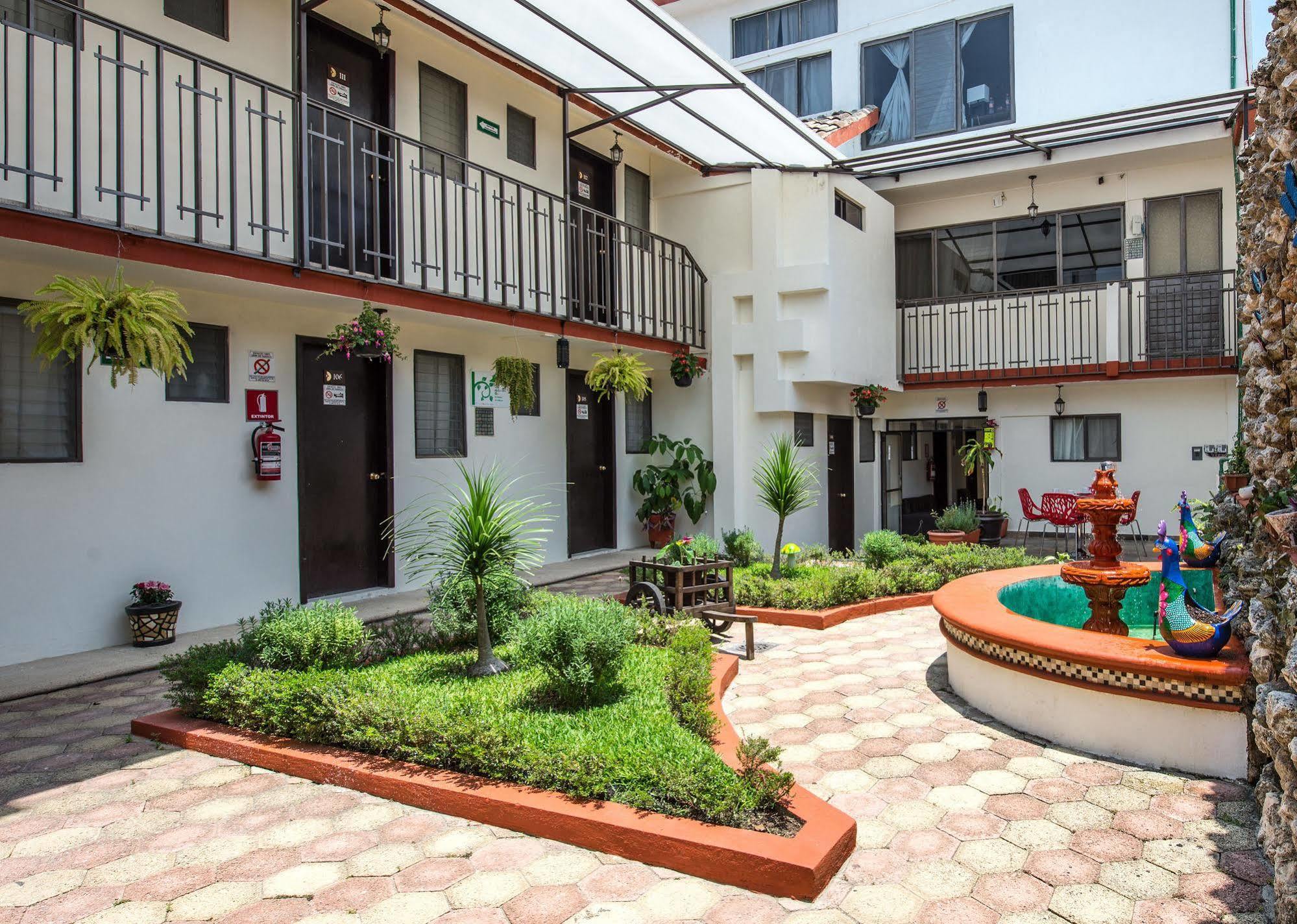 Hotel Lunada كوميتان د دومينغوز المظهر الخارجي الصورة